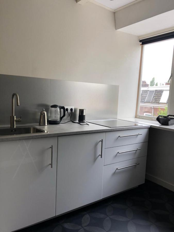 Modern Genieten In Oud Binnenstadspand 아메르스포르트 외부 사진