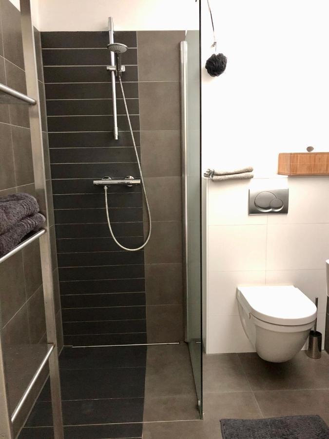 Modern Genieten In Oud Binnenstadspand 아메르스포르트 외부 사진